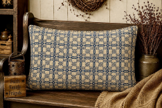 SARATOGA NAVY/TAN SHAM 20X30